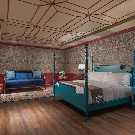 ホテル Hillcreek Gardens Tagaytay Luksuhin エクステリア 写真