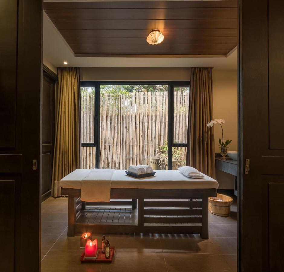 ホテル Hillcreek Gardens Tagaytay Luksuhin エクステリア 写真